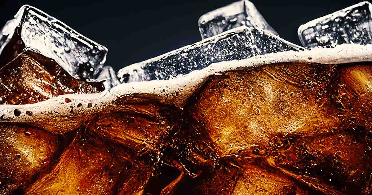 8 Βλαβερές Επιπτώσεις που Μπορεί να Έχουν τα Αναψυκτικά στο Σώμα σας