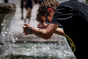 Προβλέψεις για τετραήμερο καύσωνα από Δευτέρα – Έως και 43 βαθμούς το θερμόμετρο στην Αθήνα