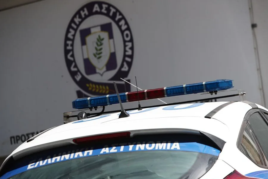 Στη δημοσιότητα τα στοιχεία νεαρών που κατηγορούνται για τον βιασμό της ανήλικης στον Πειραιά