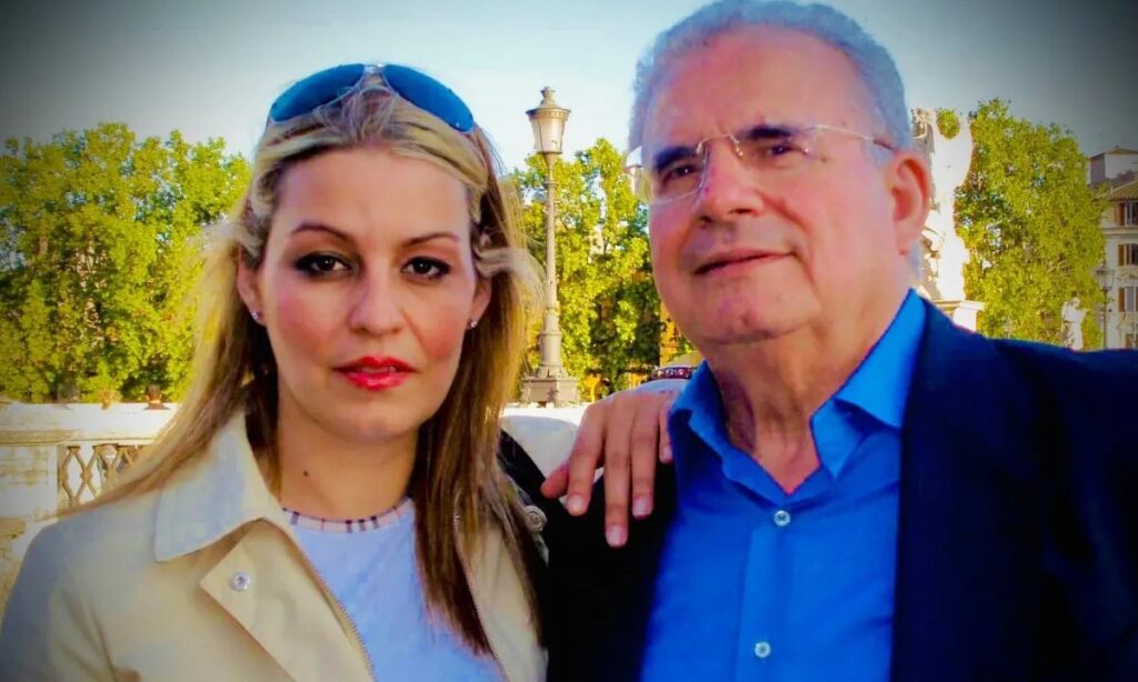 Θλίψη: Πέθανε η Ζαχαράκη