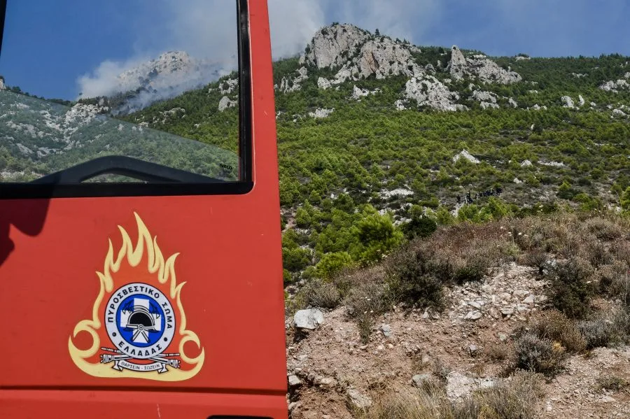 Πολύ υψηλός κίνδυνος πυρκαγιάς αύριο σε Ρόδο, Σάμο, Ικαρία