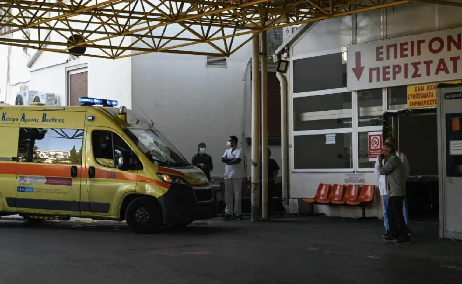 Παραλίγο τραγωδία σε πασίγνωστο νοσοκομείο: Ασανσέρ κατέρρευσε από τον 3ο όροφο – Διατάχθηκε ΕΔΕ