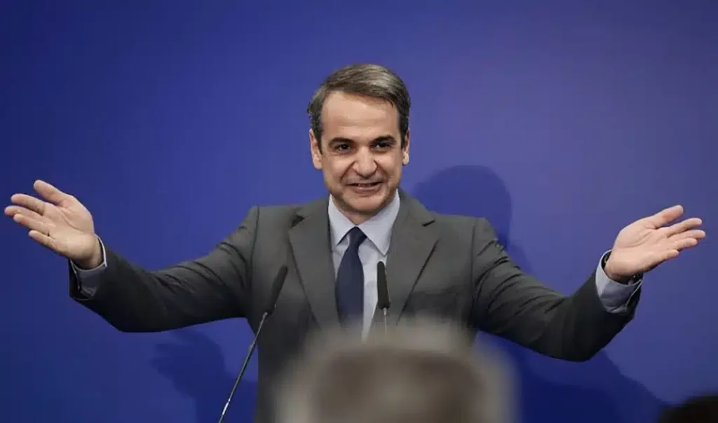 Τρελάθηκε ο Μητσοτάκης – Ετοιμάζει διπλή έκπληξη στους Έλληνες