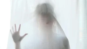 Αποκαλύψεις: 3 ζώδια που πιάνουν οι κατάρες τους, σύμφωνα με την αστρολογία