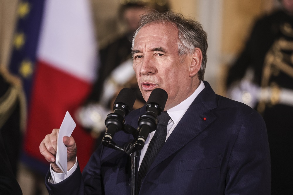 Νέα πολιτική κρίση στη Γαλλία – Τα spreads ανεβαίνουν καθώς ο Μπαϊρού αναμένεται να χάσει την ψήφο εμπιστοσύνης