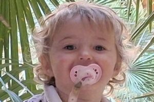 2χρονη πνίγηκε και πέθανε γιατί έφαγε ένα από τα πιο κοινά φρούτα – Ραγίζει καρδίες ο πατέρας της