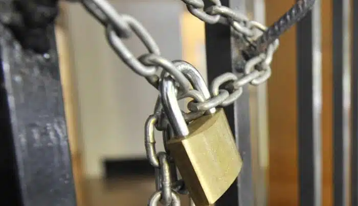 Κλείνουν τα σχολεία στην Ελλάδα – Βγήκε η ημερομηνία