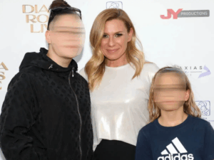 Ξυρισμένα μαλλιά, μαυροφορεμένη και με φαρδιά μπασκετικά ρούχα: Αγνώριστη στα 14 η κόρη της Καραβάτου, Αέλια – Ξεχάστε εκείνο το κοριτσάκι…