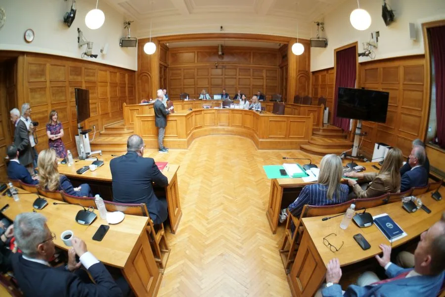 Μονοκομματικό προεδρείο στην εξεταστική επιτροπή για ΟΠΕΚΕΠΕ