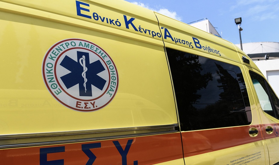 Τροχαίο πριν λίγο - Συναγερμός στο ΕΚΑΒ