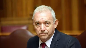 Ευθύμης Λέκκας : «Περιμένουμε έναν σεισμό της τάξεως των 7,8 Ρίχτερ – Θα ισοπεδωθεί το 1/3 των κατασκευών»