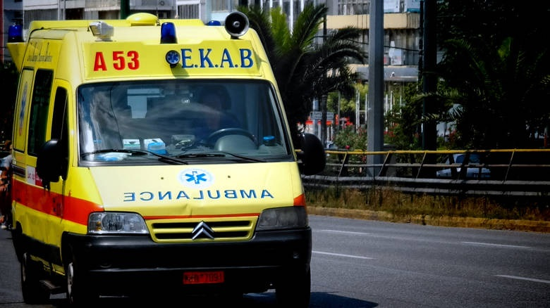 Tροχαίο δυστύχημα πριν λίγο: Εικόνες σοκ από το σημείο