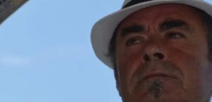 ΕΚΤΑΚΤΟ: ΝΕΚΡΟΣ ΓΝΩΣΤΟΣ ΕΛΛΗΝΑΣ ΔΗΜΟΣΙΟΓΡΑΦΟΣ