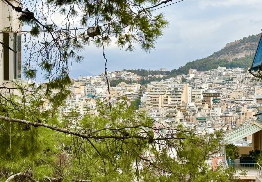 Μετά τις φοροελαφρύνσεις η ώρα των κλειστών ακινήτων