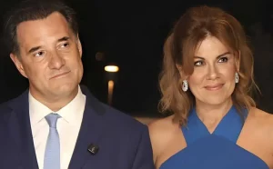 Εμφάνιση χιλιάδων ευρώ: Ντυμένη στα μπλε σαν γυναίκα γαλαζοαίματου Πρίγκιπα η Ευγενία Μανωλίδου