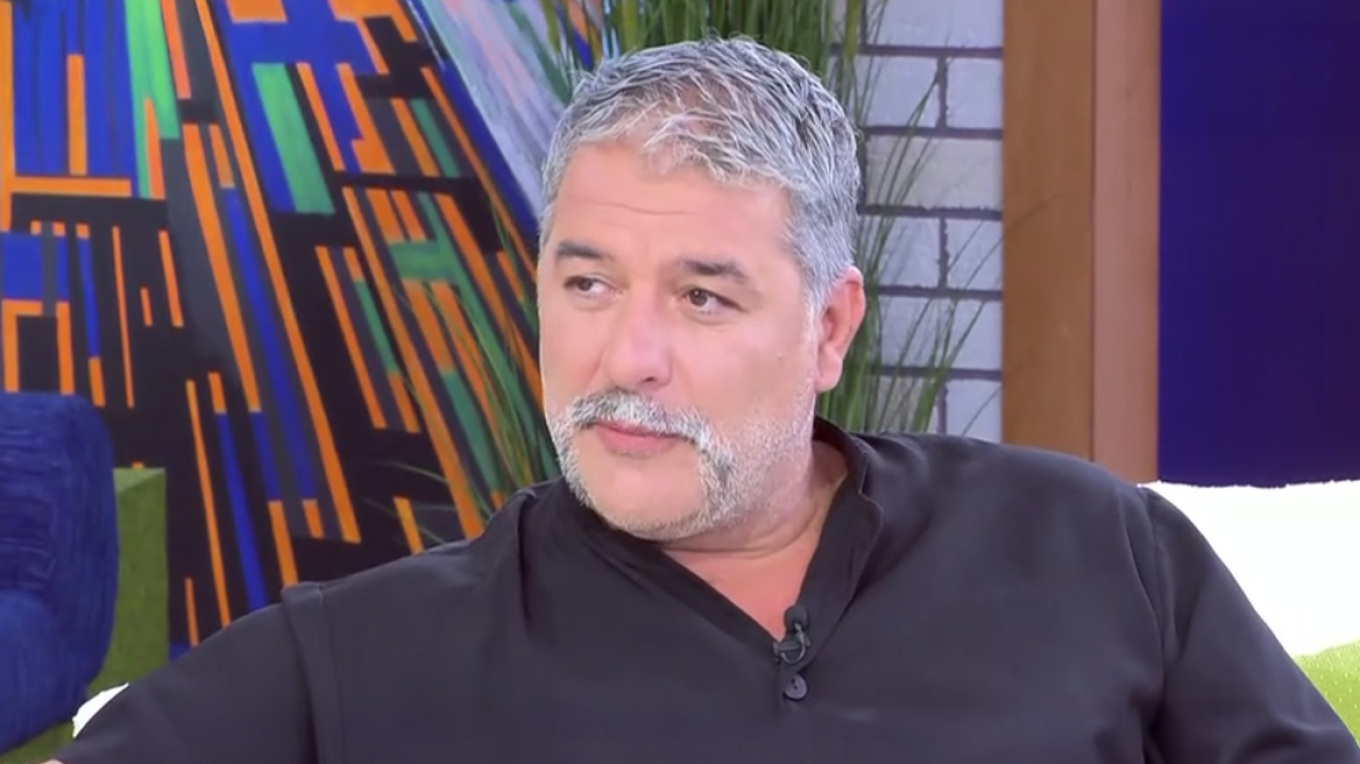 Ήταν τύφλα στο μεθύσι! Μαθεύτηκε όλη η αλήθεια για τον Μπισμπίκη που πήρε σβάρνα 10 αυτοκίνητα στη Φιλοθέη