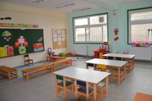 Δήμος Αθηναίων-Visa: 331 νέα παιδικά κρεβάτια και 50 στρώματα για 20 ολοήμερα νηπιαγωγεία σε Σεπόλια, Κάτω Πατήσια και Κολωνό