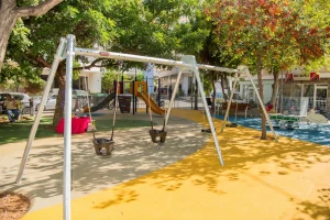 Χ. Δούκας: Μέχρι τις αρχές του 2026, η Αθήνα θα έχει 24 πλήρως ανακαινισμένες παιδικές χαρές