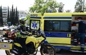 Αστυνομικός εβαλε τελος στη ζωη του μπροστά στους διασώστες του ΕΚΑΒ – Σε αμόκ ο ηλικιωμένος λίγα λεπτά πριν…
