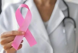 Φαίνονται «αθώα», αλλά προειδοποιοúν για καρκiνο: 6 úπουλα σημάδια που εμφανίζουν σχεδόν όλοι οι καρκινοπαθεiς