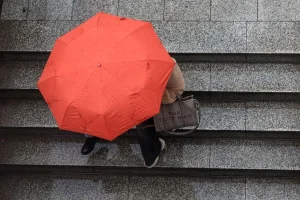 Έκτακτο δελτίο επιδείνωσης καιρού: Ισχυρές βροχές και καταιγίδες αύριο και την Παρασκευή – Συστάσεις της Πολιτικής Προστασίας