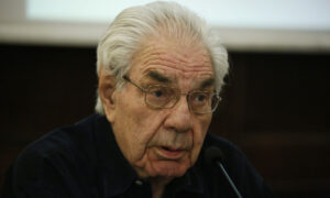 Πέθανε ο Γιώργος Κασιμάτης