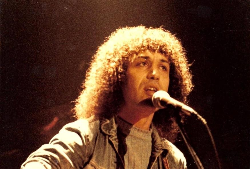 ΜΕΓΑΛΟ ΣΟΚ ΤΩΡΑ – ΠΕΘΑΝΕ ΑΓΑΠΗΜΕΝΟΣ ΕΛΛΗΝΑΣ ΤΡΑΓΟΥΔΙΣΤΗΣ