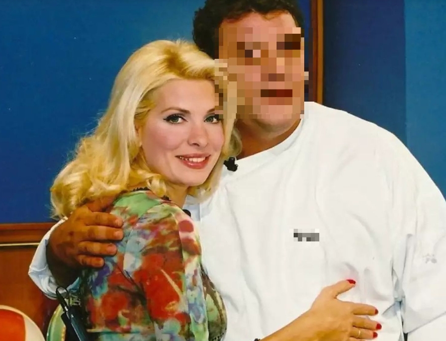 Μόλις μαθεύτηκε: Δύσκολες ωρες για την Ελένη Μενεγάκη