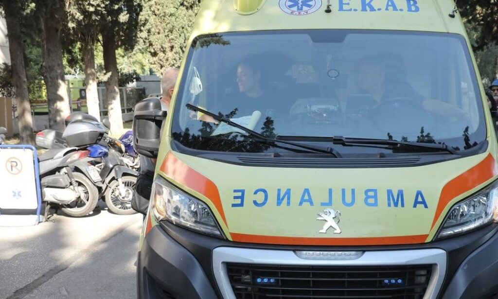 Πέθαvε ενώ ετοιμαζόταν να μεταφερθεί στο γιατρό