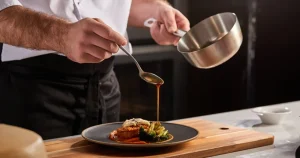 ΕΚΤΑΚΤΟ: Μόλις συνελήφθη πασίγνωστος τηλεοπτικός σεφ