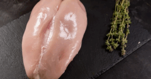 EKTAKTO: Συναγερμός για σαλμονέλα σε ελληνικό φιλέτο κοτόπουλο