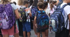 ΚΛΕΙΣΤΑ ΣΧΟΛΕΙΑ ΑΥΡΙΟ