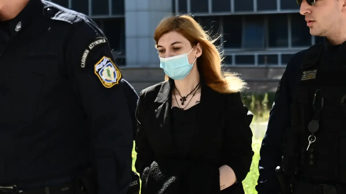 Ρούλα Πισπιρίγκου: «Μέσα» στο κελί της στις φυλακές Θηβών – Δεν κοιμάται και φοβάται πως θα την δηλητηριάσουν