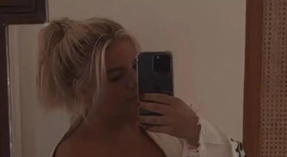 Χαμός με το νέο κοpμί της Δανάης Μπάρκα – Μοιάζει με καλλονή από την Λατινική Αμερική