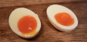 Οι γιατροί αποκαλύπτουν ότι η κατανάλωση βραστών αυγών προκαλεί σε…