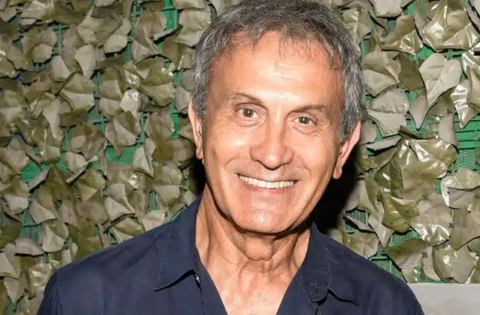 Περήφανος για την καταγωγή του ο Γιώργος Νταλάρας: Αυτή είναι η περιοχή από την οποία κατάγεται!