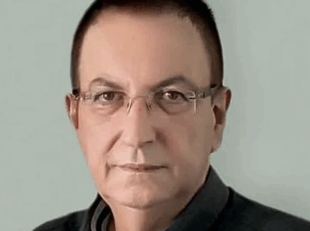 ΣΟΚ! ΔΥΣΤΥΧΩΣ ΕΙΝΑΙ ΑΛΗΘΕΙΑ – ΝΕΚΡΟΣ ΕΛΛΗΝΑΣ ΔΗΜΟΣΙΟΓΡΑΦΟΣ