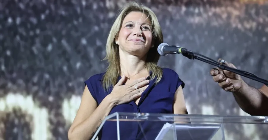 ΣOK στο Μαξίμου με νέα δημοσκόπηση: Καμπάνα για ΝΔ και Σαμαρά, 2ος ο Τσίπρας – Σαpωτικn η Καρυστιανού