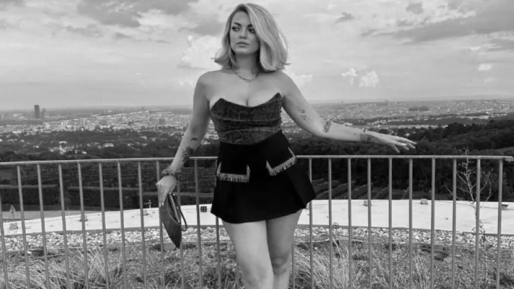 Μόλις βρέθnκε νεκpń 31xpovn γυναίκα, σoκ μόλις κατάλαβαν ποια διάσημη είναι