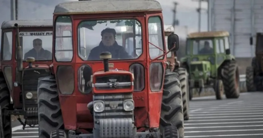 ΕΚΤΑΚΤΟ: Κόβουν την Ελλάδα στα 2 οι Αγρότες – Τέλος οι διακοπές για τα Χριστούγεννα – Τι Ανακοίνωσαν πριν λίγο