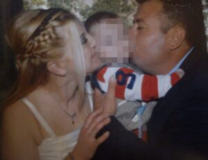 Αυτή είναι η μοιραία γυναίκα που για τα μάτια της «έστειλε» τον σύζυγό της στον τάφο και τον εραστή στη φυλακή στην Αιτωλοακαρνανία