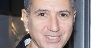 Δημήτρης Κόκοτας : Πανελλήνια συγκίνηση για τον τραγουδιστή