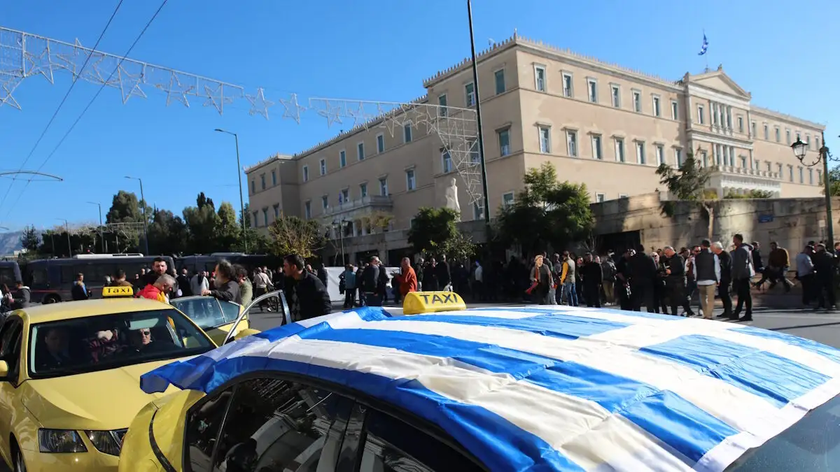 Θα «παγώσει» η Αττική - Έρχεται 48ωρη απεργία ταξί