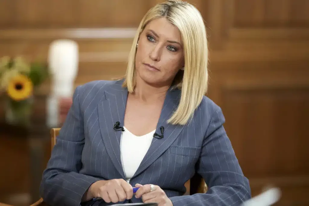 Στη ΜΕΘ με πνευμονία η Σία Κοσιώνη