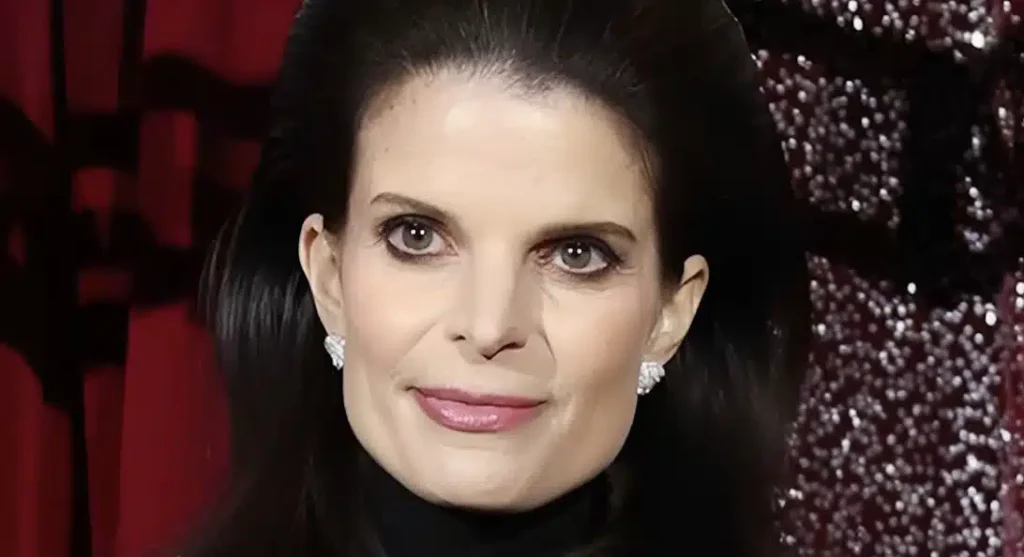 Αγνώριστη η Αθηνά Ωνάση με τεpάστια μακριά χέρια – Που εμφανίστηκε