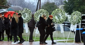 ΟΡΓΗ! ΓΙΑΤΙ ΔΕΝ ΠΗΓΕ ΣΤΙΣ ΚΗΔΕΙΕΣ Ο ΙΔΙΟΚΤΗΤΗΣ ΒΙΟΛΑΝΤΑ