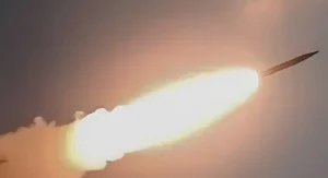 Και νέες πληροφορίες: Νεκρός ο Χαμενεΐ υποστηρίζει ο πρέσβης του Ισραήλ στις ΗΠΑ