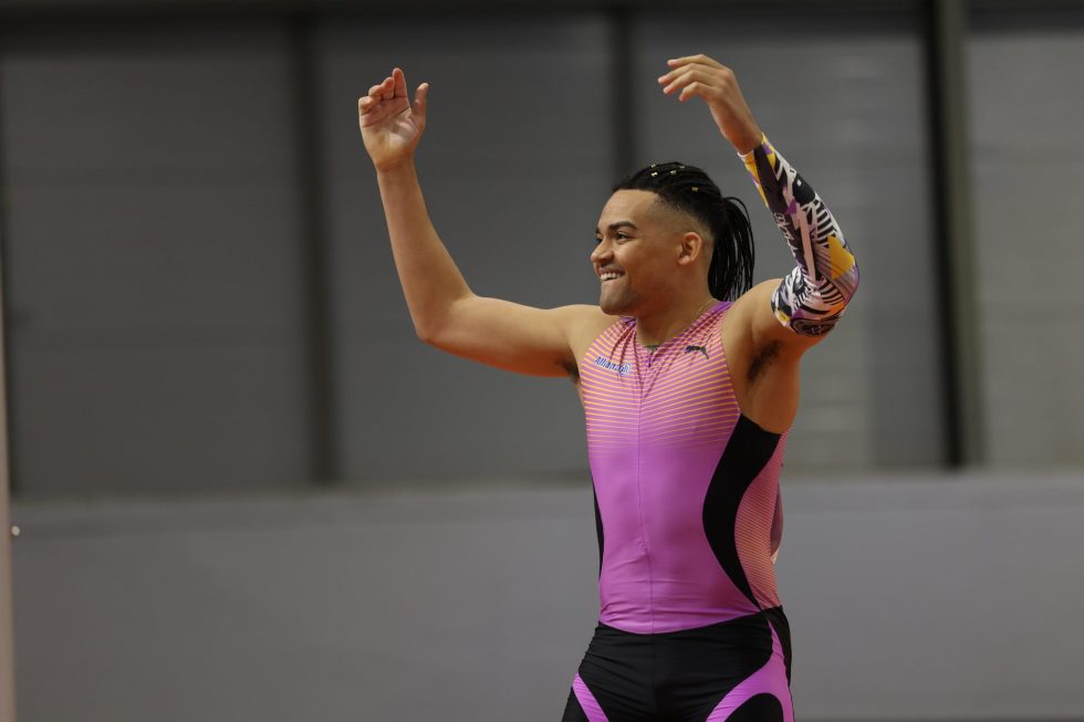 Αδιανόητος Καραλής: Εκτοξεύθηκε στα 6.17μ. και έγραψε ιστορία – Διέλυσε και το ρεκόρ του Ντουπλάντις (vids)