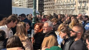 Χρηστίδου – Συρίγος έφτασαν μαζί στο συλλαλητήριο στο Σύνταγμα και όλοι σχολίασαν το ίδιο