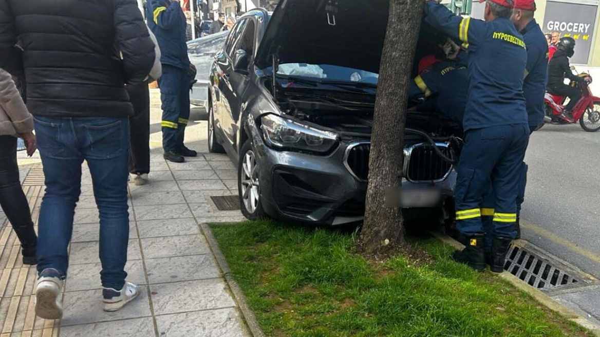 ΝΕΟ ΣΟΚΑΡΙΣΤΙΚΟ ΤΡΟΧΑΙΟ ΣΤΗ ΧΩΡΑ ΜΑΣ – ΤΕΡΑΣΤΙΑ ΣΥΓΚΡΟΥΣΗ ΑΝΑΜΕΣΑ ΣΕ 3 ΟΧΗΜΑΤΑ ΣΤΟ ΚΕΝΤΡΟ ΤΗΣ ΠΟΛΗΣ -ΔΥΣΤΥΧΩΣ ΕΧΟΥΜΕ…